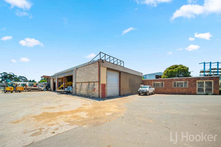 81 High Street Queanbeyan East NSW 2620 - Image 1