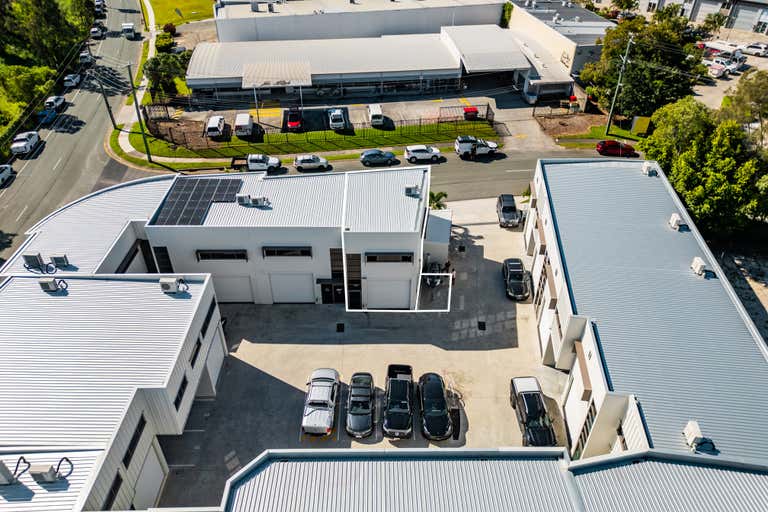 1/46 Junction Road Burleigh Heads QLD 4220 - Image 2
