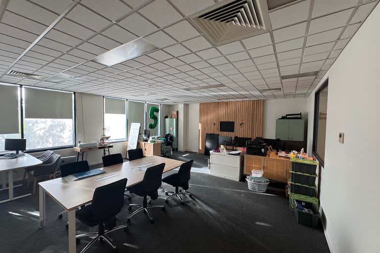 E5, 2A Westall Road Springvale VIC 3171 - Image 2