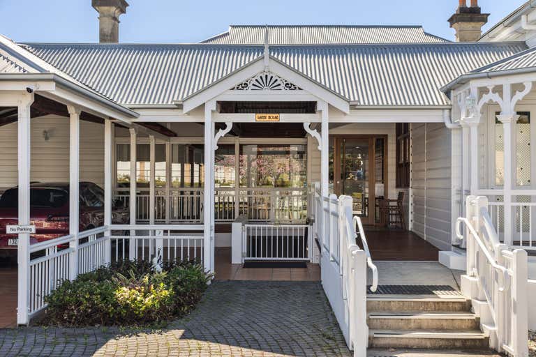 135 Brougham Street Fairfield QLD 4103 - Image 1