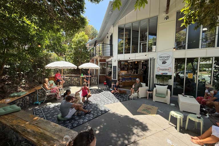 2/18 Duke Street Sunshine Beach QLD 4567 - Image 2