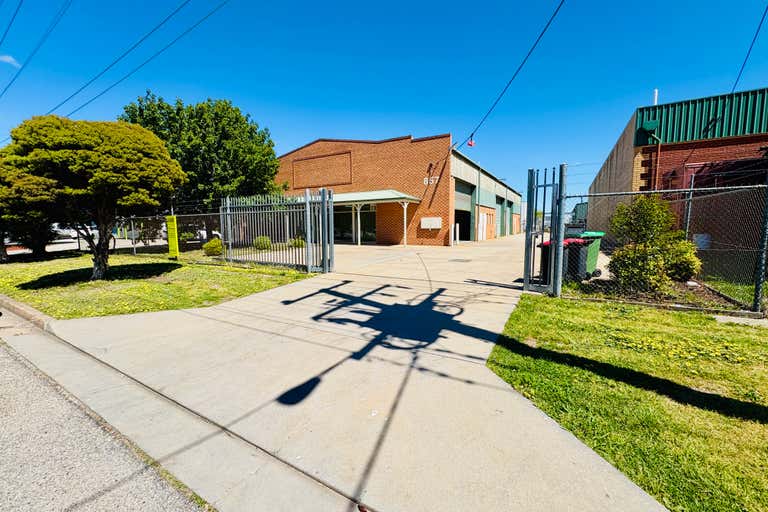 1/857 Ramsden Drive North Albury NSW 2640 - Image 1