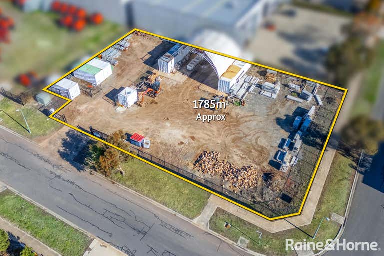 14 Meek Street New Gisborne VIC 3438 - Image 1