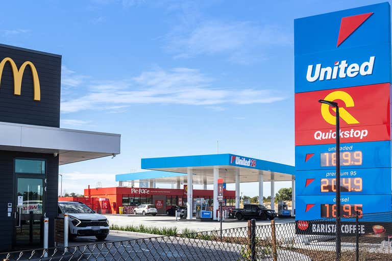 United  Petroleum, 793 Thomas Road Anketell WA 6167 - Image 1