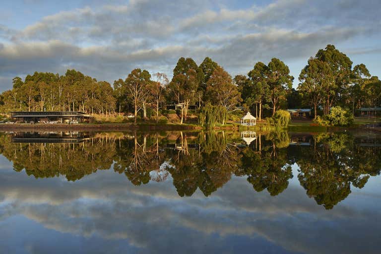 Eight Willows Retreat, 266 Metricup Rd Metricup WA 6280 - Image 2