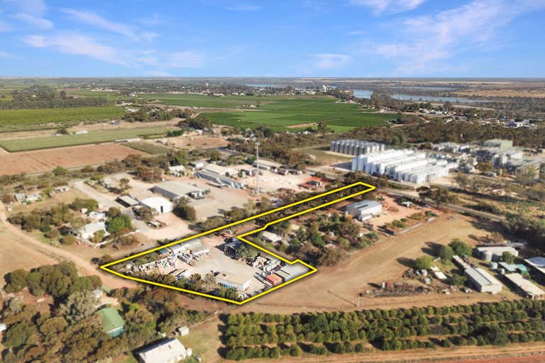 24 Checker Road Waikerie SA 5330 - Image 1