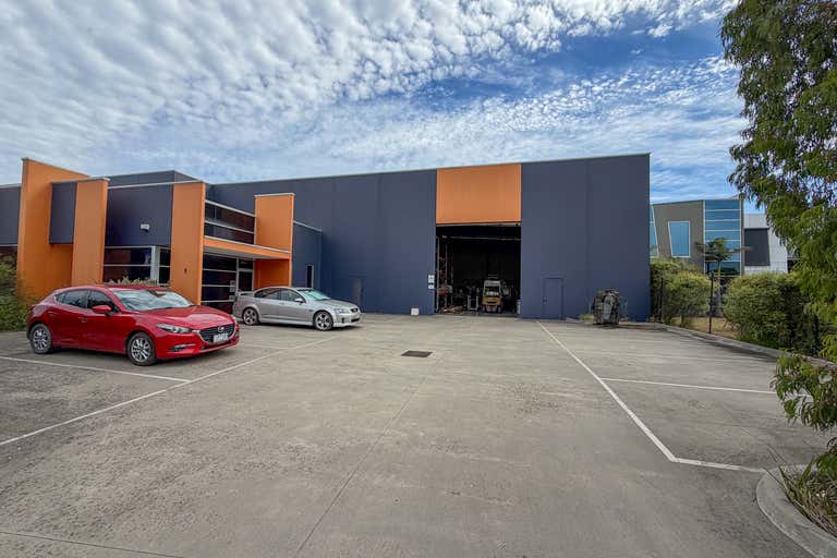 1/8 Lakewood Boulevard Carrum Downs VIC 3201 - Image 1