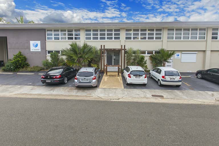 67 Derelle Street Woolloongabba QLD 4102 - Image 2