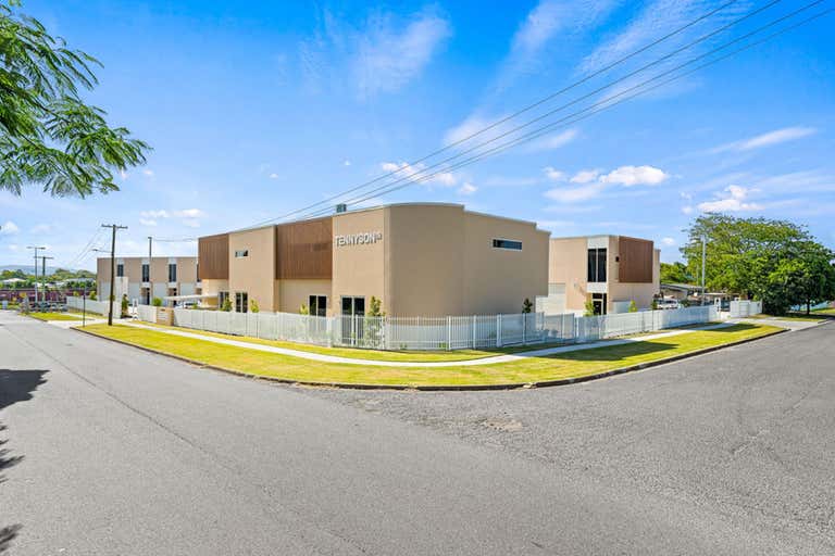 13/55 Lofter Street Tennyson QLD 4105 - Image 1