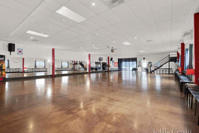 26 Simms Road Greensborough VIC 3088 - Image 2