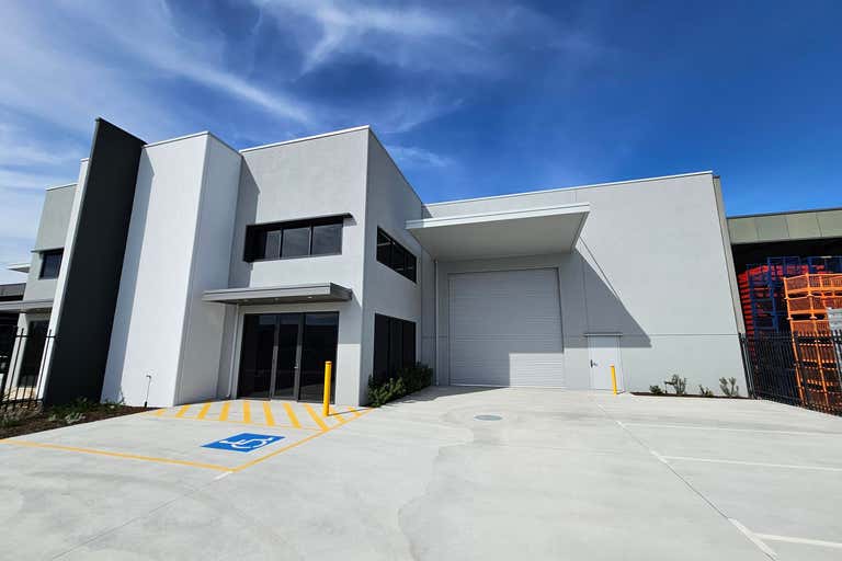 1/32 Christable Way Landsdale WA 6065 - Image 1