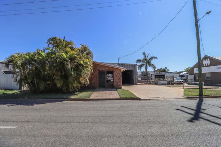 19 Commercial Rd Mount Isa QLD 4825 - Image 2