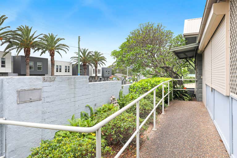 479 Crown Street West Wollongong NSW 2500 - Image 2