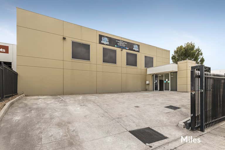 2 Alysam Street Epping VIC 3076 - Image 2