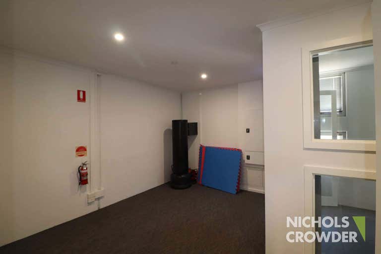 3/17 Diane Street Mornington VIC 3931 - Image 2