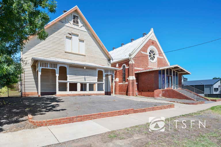 213 Arnold Street North Bendigo VIC 3550 - Image 1