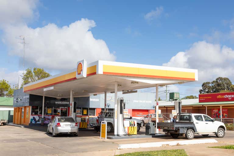 Viva Energy, 98 Kurrajong Avenue Leeton NSW 2705 - Image 2