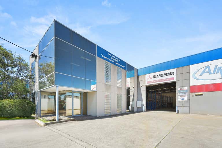 12 Jellico Drive Scoresby VIC 3179 - Image 2