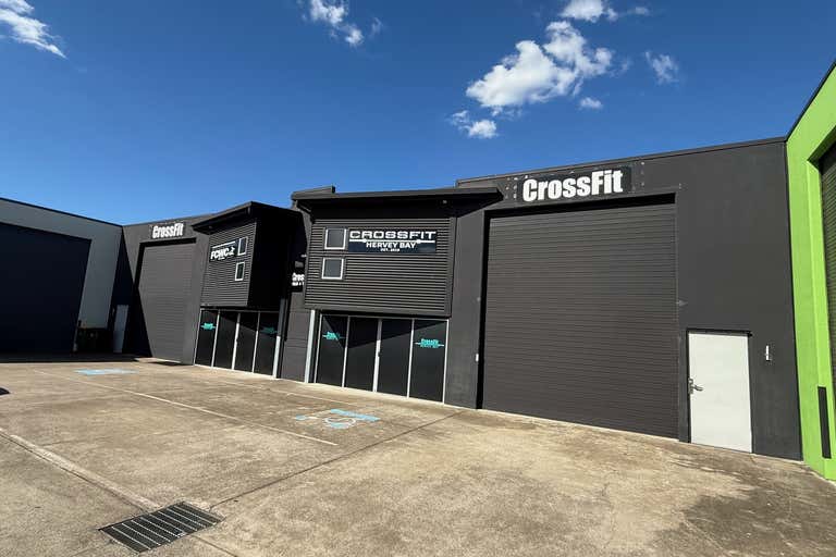 3 & 4/92 Beach Road Pialba QLD 4655 - Image 1