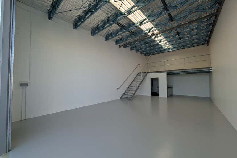 15/2 Edison Rise Wangara WA 6065 - Image 2