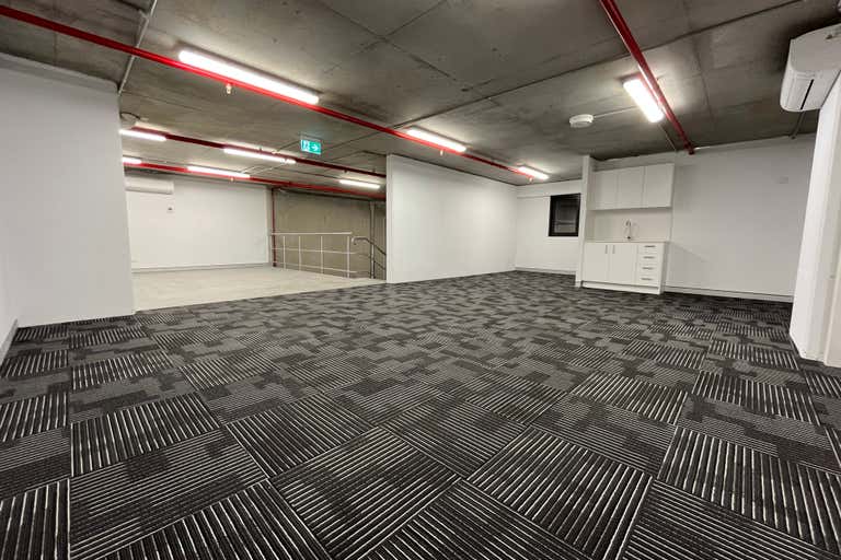 Unit 32/2 The Crescent Kingsgrove NSW 2208 - Image 2