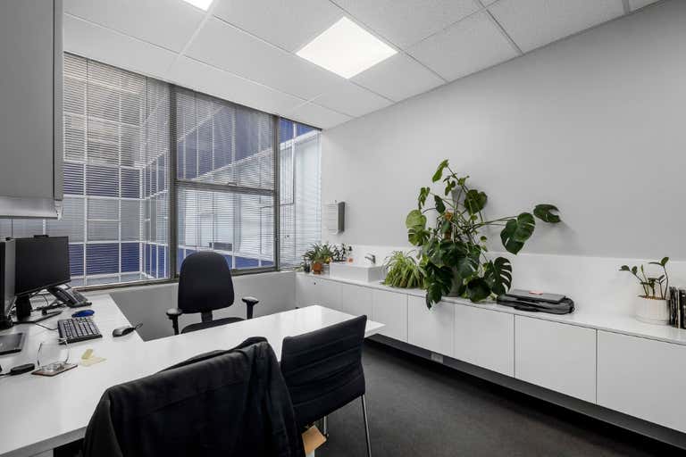 229/55 Flemington Road North Melbourne VIC 3051 - Image 2