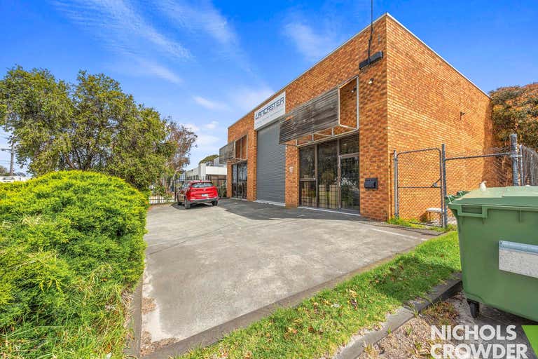 1/17 Shearson Crescent Mentone VIC 3194 - Image 2