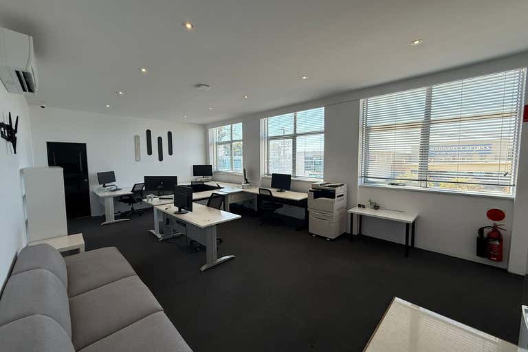 43 Christensen Street Cheltenham VIC 3192 - Image 1