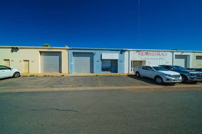 7 Sunview Cres Mildura VIC 3500 - Image 2