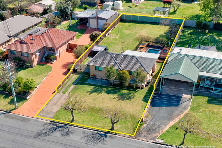7 Edward Street The Oaks NSW 2570 - Image 2