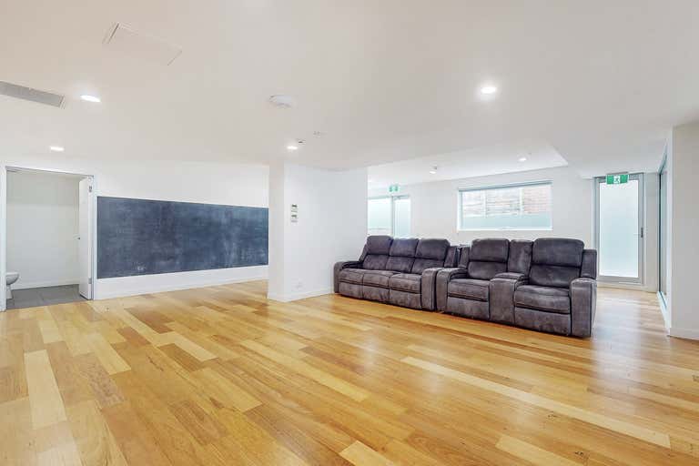 1/80 Raleigh Street Essendon VIC 3040 - Image 2