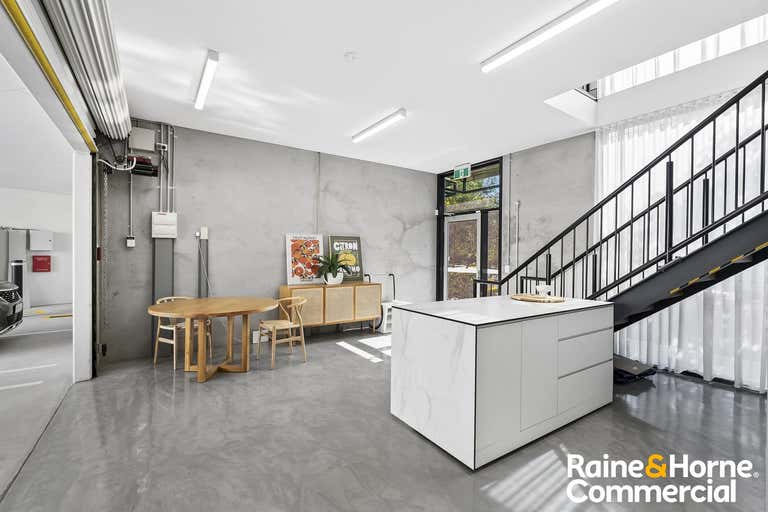 2/37 McDonald Road Windsor QLD 4030 - Image 2