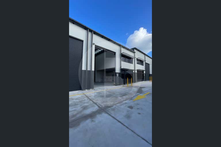 9/9-11 PINNACLE PLACE Somersby NSW 2250 - Image 1