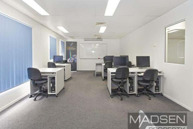 Sold Office at 4/12 Abercrombie Street, Rocklea, QLD 4106