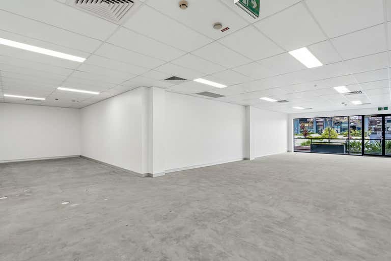 154 Cavendish Road Coorparoo QLD 4151 - Image 2