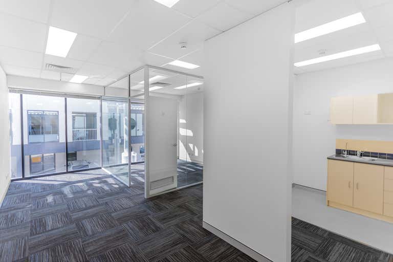 29b/5-7 Inglewood Place Norwest NSW 2153 - Image 1