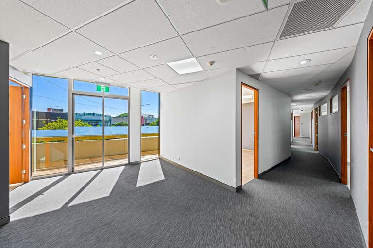 Pivotal Point 203/2-12 Nerang Street Southport QLD 4215 - Image 2