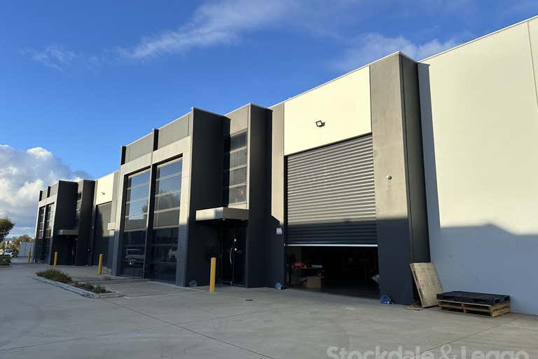 12/49 Industrial Circuit, Cranbourne West VIC 3977 - Image 2