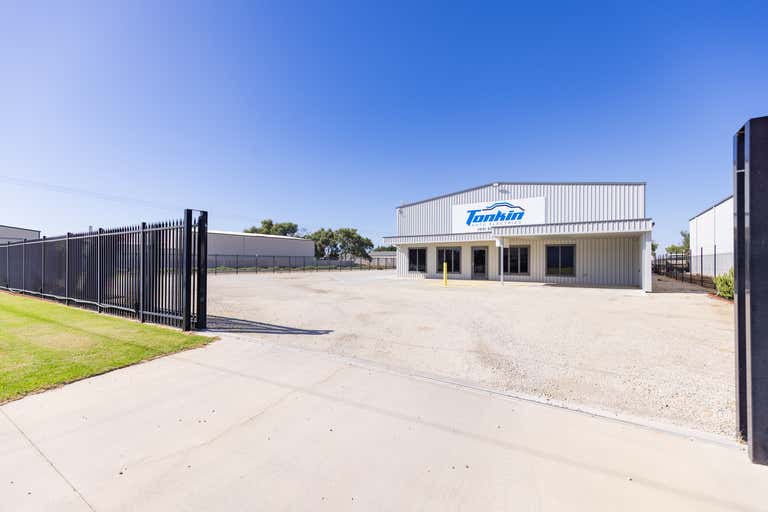 1 Westbrook Road Swan Hill VIC 3585 - Image 1