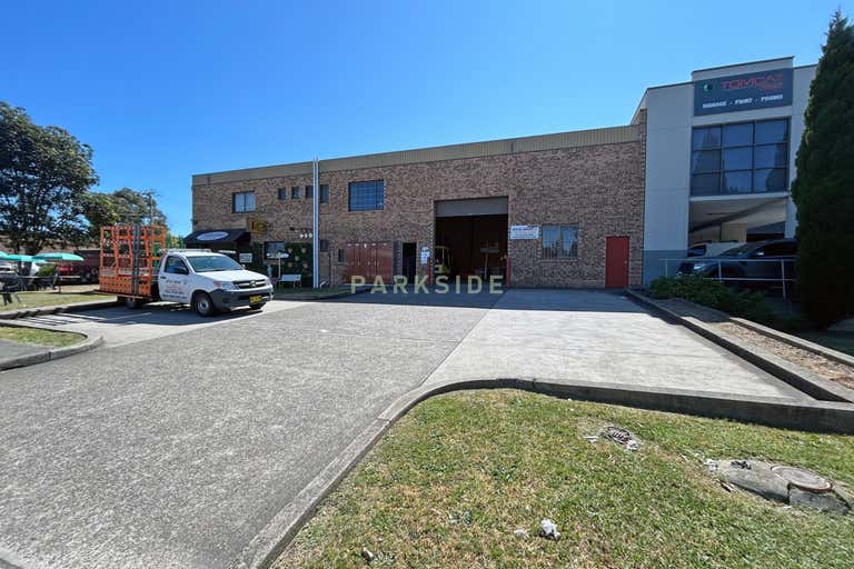 Unit 1, 119 Long Street Smithfield NSW 2164 - Image 1