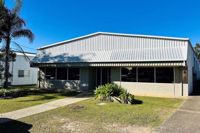 1/17 Commerce Court Noosaville QLD 4566 - Image 1