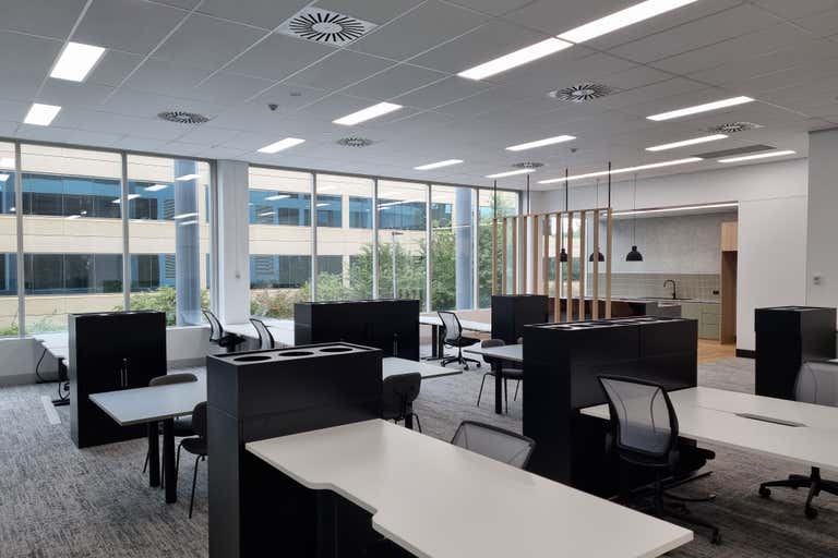 42 Macquarie Street Barton ACT 2600 - Image 2