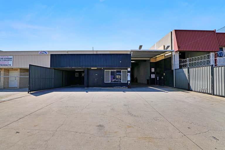 Unit 2, 12 Adrian Street Welshpool WA 6106 - Image 1