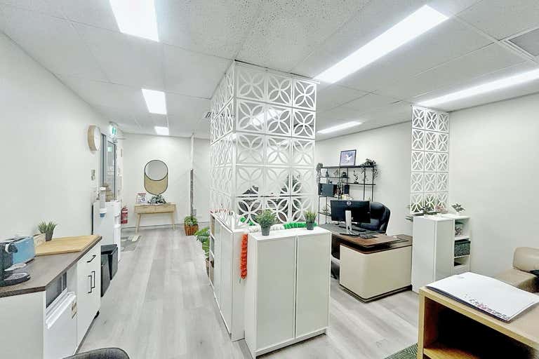 30/1 Maitland Place Norwest NSW 2153 - Image 2