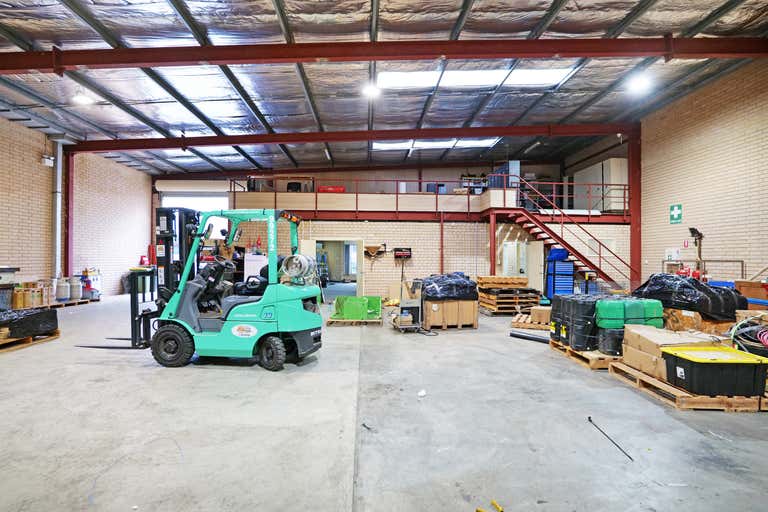 32 Hargreaves Street Belmont WA 6104 - Image 2