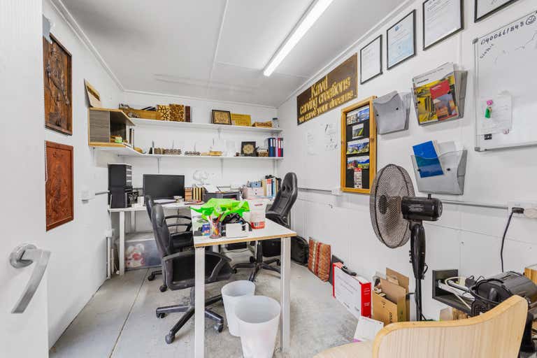 8/57 Paramount Drive Wangara WA 6065 - Image 2