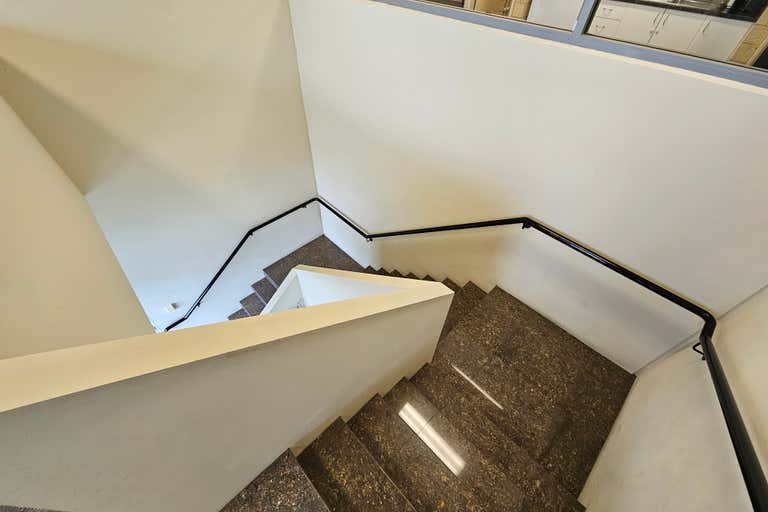 Suite 2/1966 Beach Road Malaga WA 6090 - Image 2