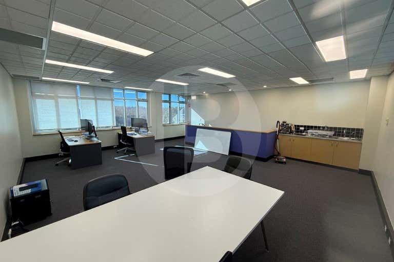 Office, 18, 1 TALAVERA ROAD Macquarie Park NSW 2113 - Image 2