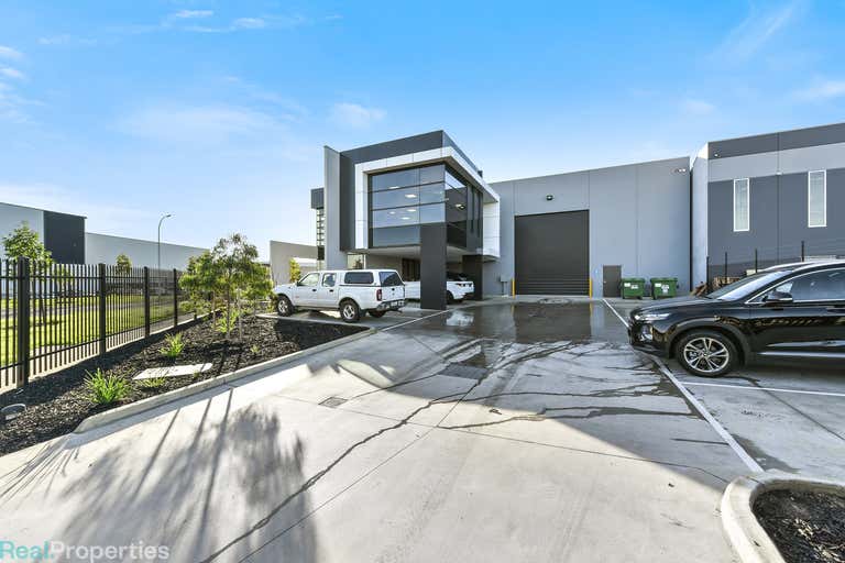 39 Indian Drive Keysborough VIC 3173 - Image 2