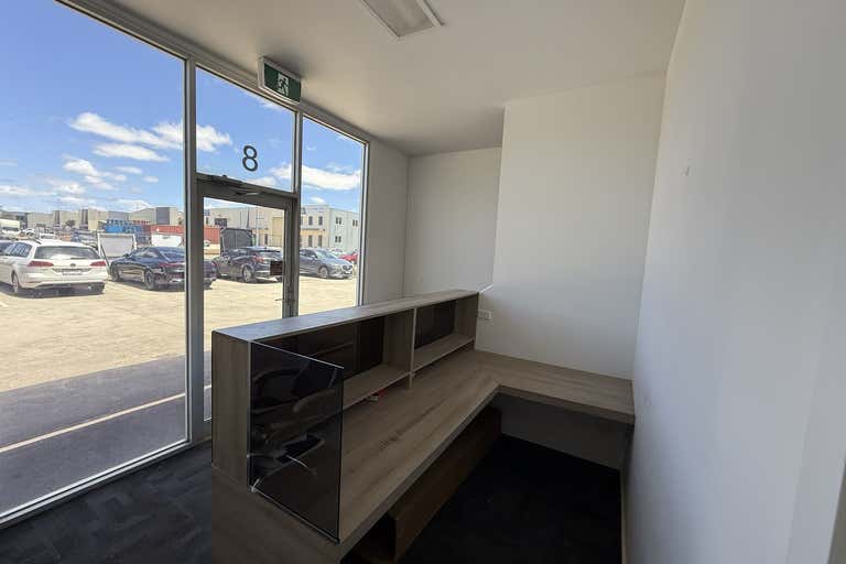 8/32-44 Tarkin Court Bell Park VIC 3215 - Image 2